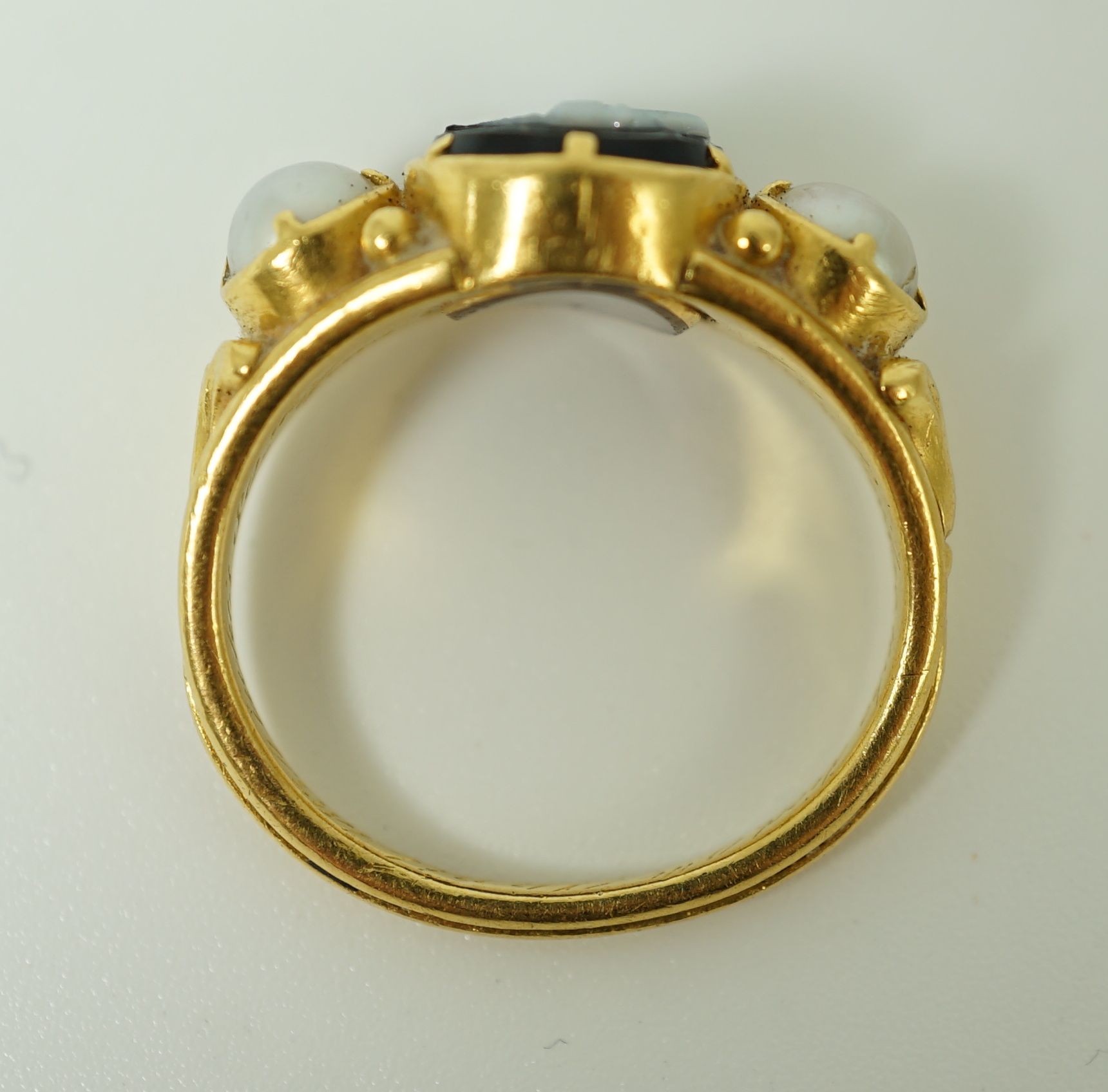 A William IV gold, split pearl and sardonyx set mourning ring